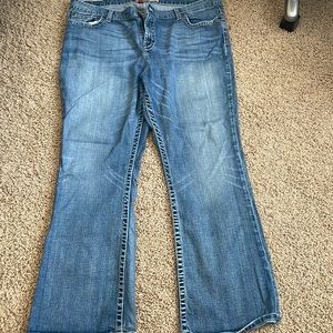 Bke Jeans stretch. Size 38 L 31